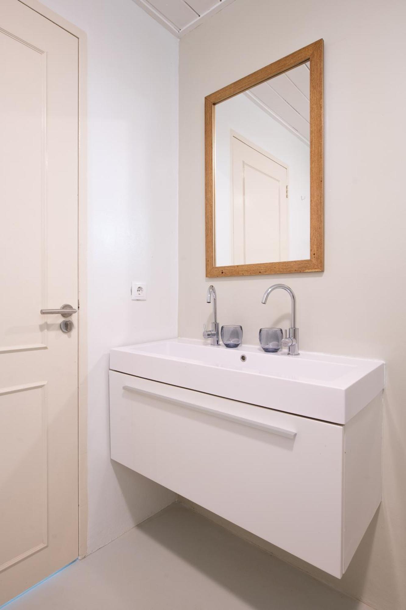 Villa At Secured Gated Resort Near Mambo Beach! Willemstad Bagian luar foto